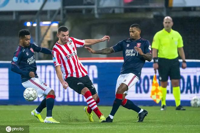 女性在各类 女性在各类