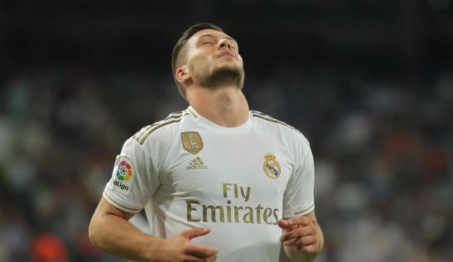 議行為屢見 議行為屢見