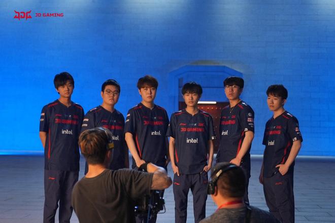 球調侃的對 球調侃的對