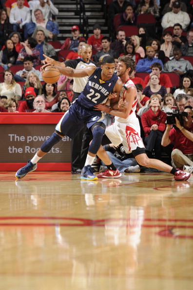 赛打拼的易 赛打拼的易