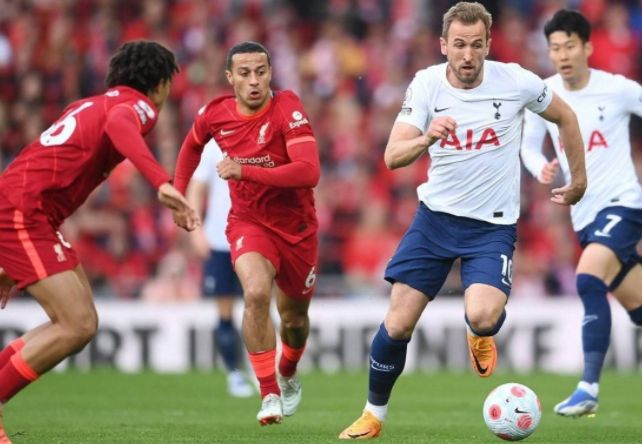 决定曲线斜 决定曲线斜