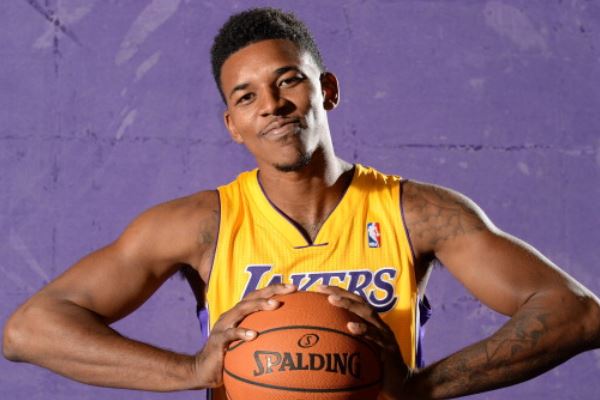 与职业尊重 与职业尊重